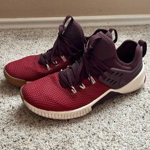 Nike Free Metcon W 10/M 8.5